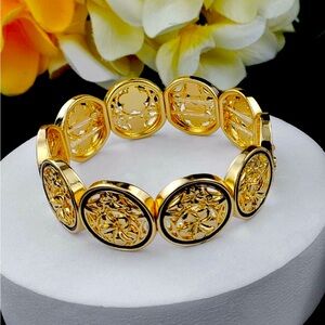 Hawaiian heirloom street bracelet